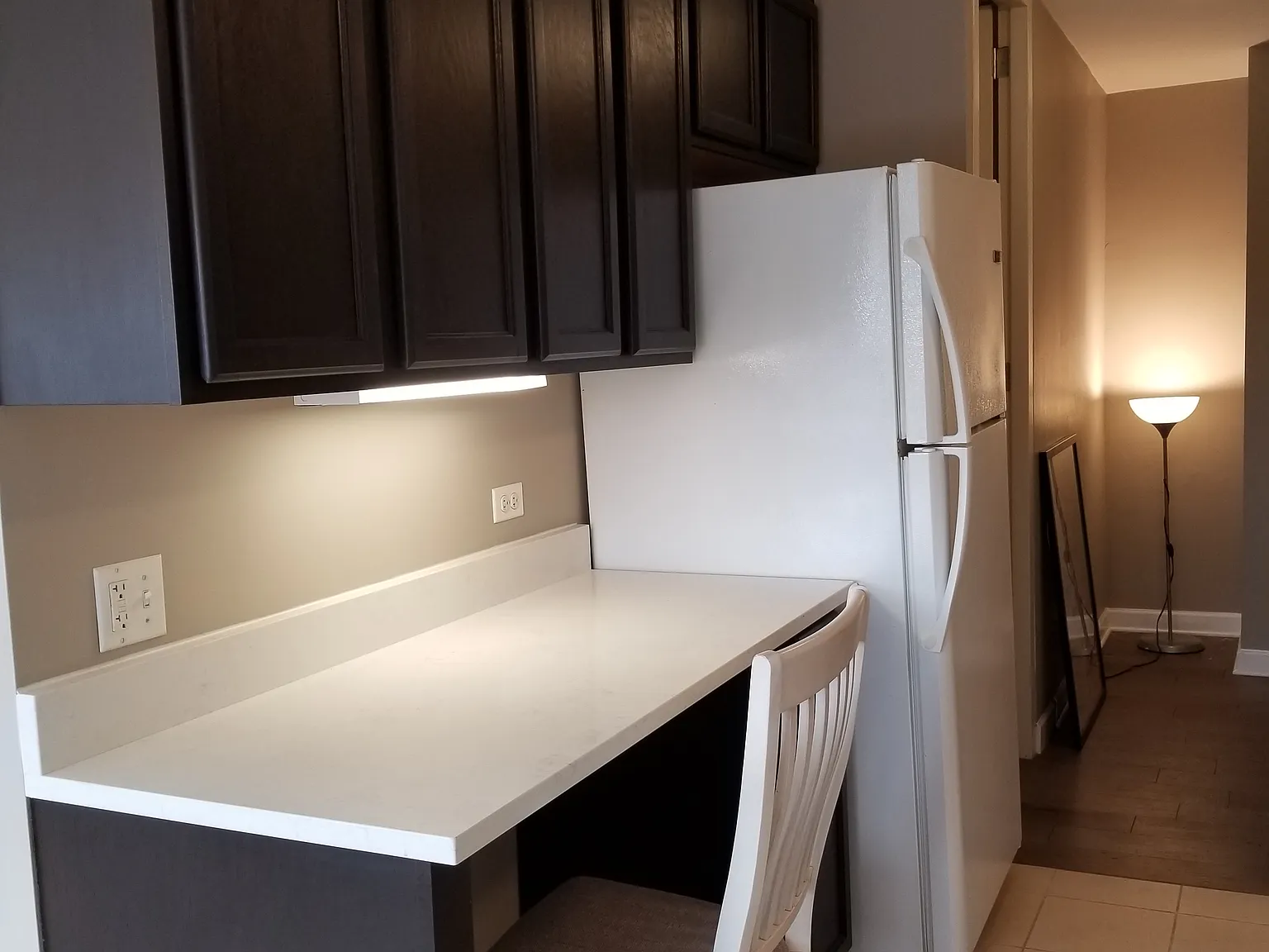 345 E Eastgate Pl — Photo 2