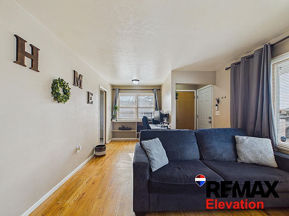 4th image of 569 S Ferris St