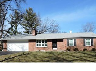 1705 Black Twig Ln, Saint Louis, MO 63122