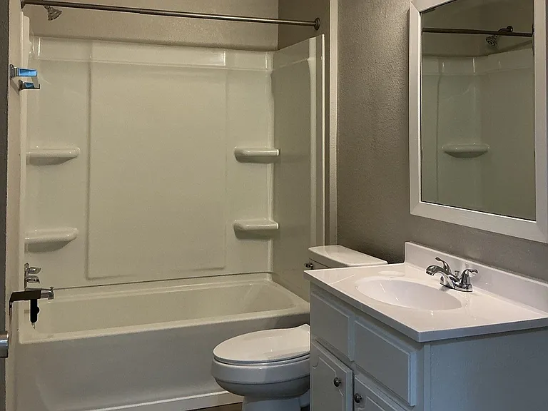 44 Marlow Dr — Photo 5