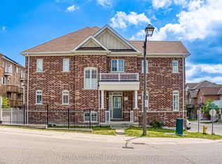 5 Larry Grove Way, Markham, ON L6E 0T7