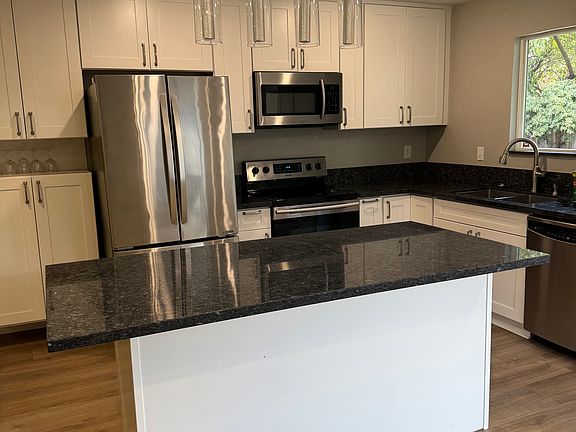 2nd image of 2478 18th Ave