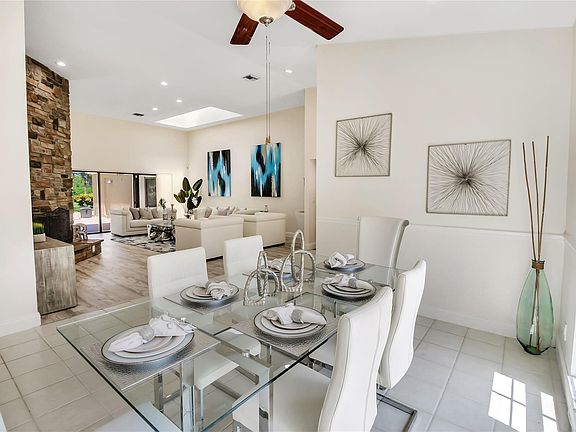 5th image of 8281 NW 51st Manor