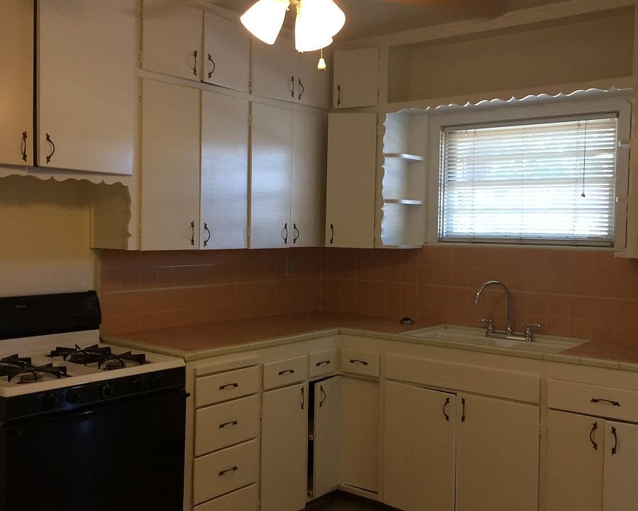 2nd image of 22 S Udall APT B