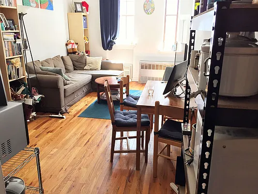 Rented by Joe Gotham LTD | media 27