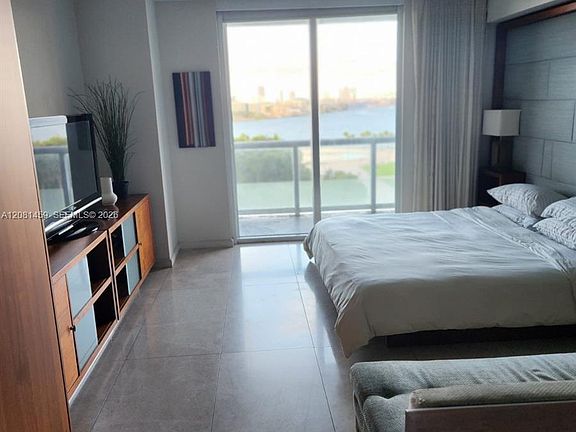 4th image of 50 Biscayne Blvd APT 903