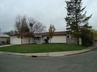 899 Crestwood Way, Willows, CA 95988