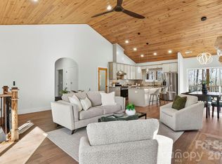 162 Preserve Ct, Hendersonville, NC 28791