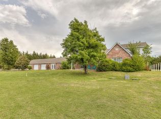 1103 S Rangeline St, Tecumseh, OK 74873