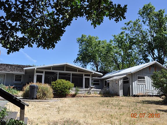 Screened Porch & Shop/Studio