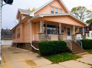 2607 W Rogers St, Milwaukee, WI 53204
