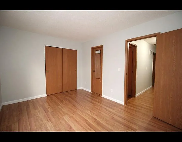 700 N Adelaide St #112 — Photo 12