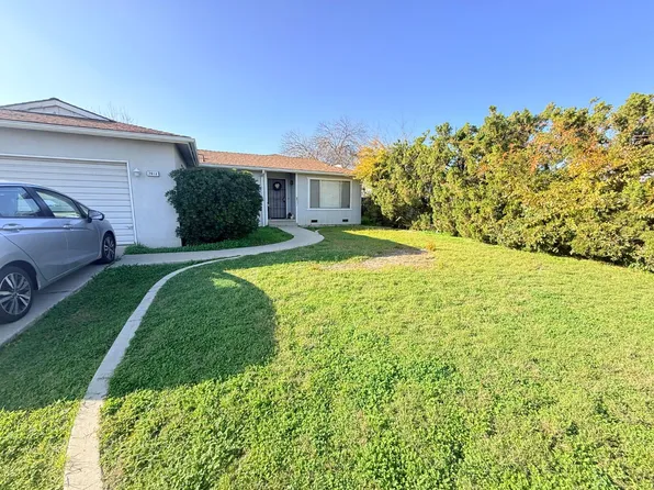 2612 Purdue Ave, Clovis, CA 93611