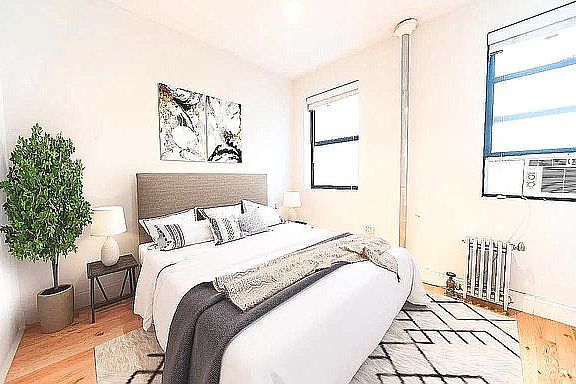 4th image of 140 Orchard St APT 12A