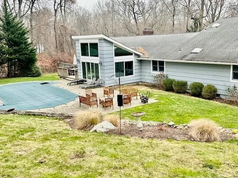 71 High Point Rd — Photo 33