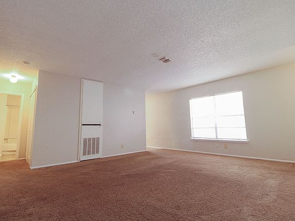 5th image of 4431 Lehman Dr