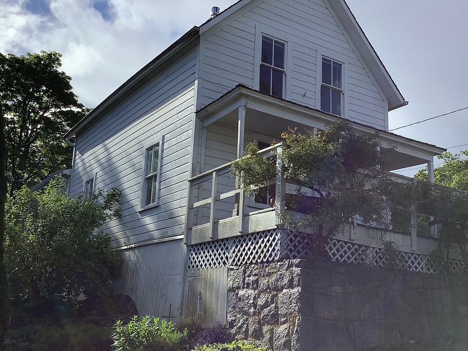 2nd image of 503 S 2nd St
