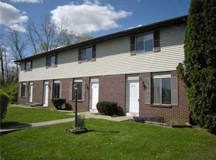 2765 Walden Bluff Ct, Grove City, OH 43123