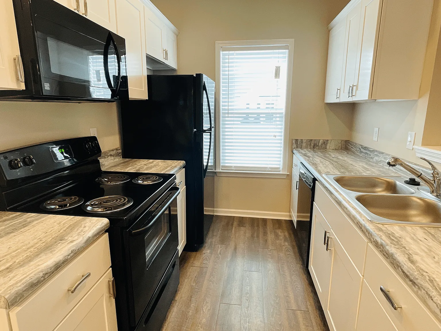 Highborne Apartments & Villas — Photo 2