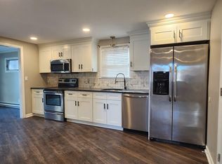 6 Glenford Dr, Waterbury, CT 06708