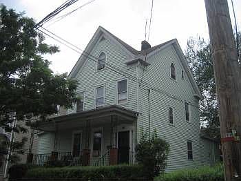 1st image of 28 N 9th Ave