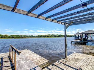 901 Cedar Bay Rd, Jacksonville, FL 32218