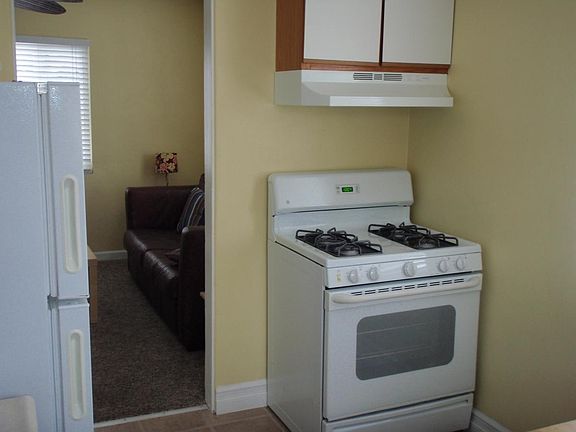 5th image of 3706 Bayside Ln