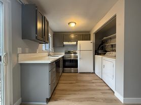 4911 SW Beaverton Hillsdale Hwy