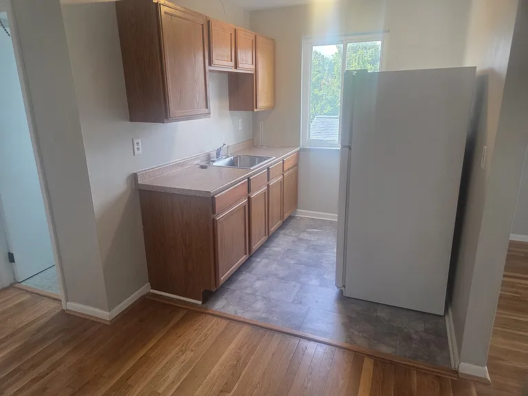 3615 Schwartze Ave #4 — Photo 3