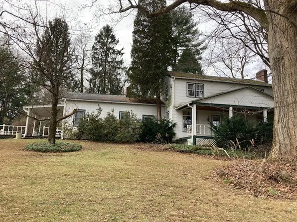24245 W Sherred Rd, Cambridge Springs, PA 16403