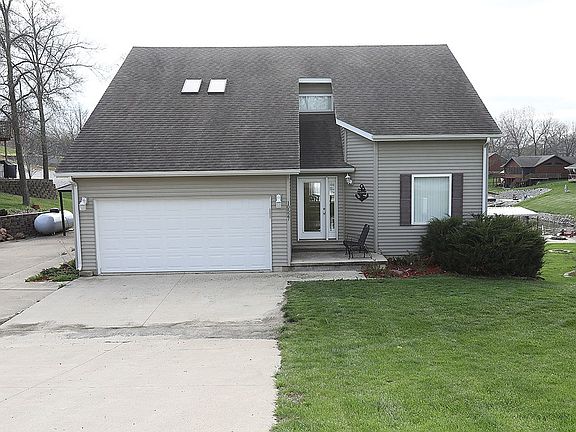 4th image of 10527 Wildflower Dr