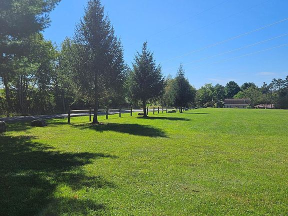 5th image of 1526 Oregon Hill Rd