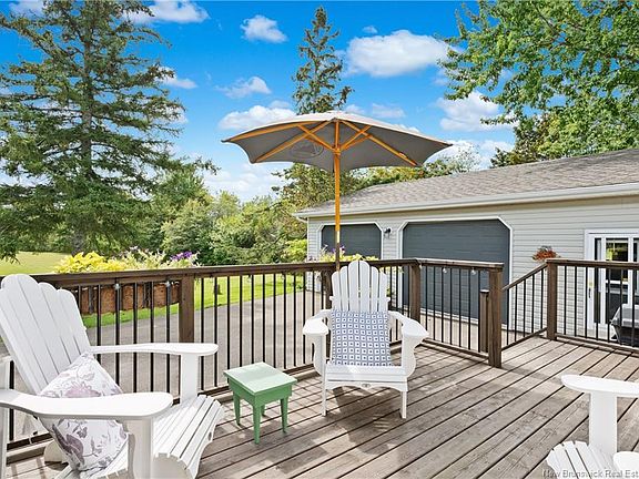 5th image of 2545 Acadie Rd