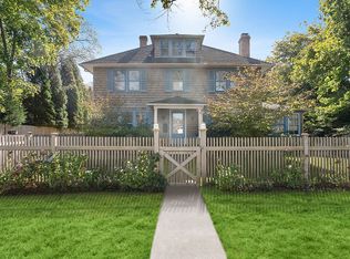 90 Pantigo Rd, East Hampton, NY 11937