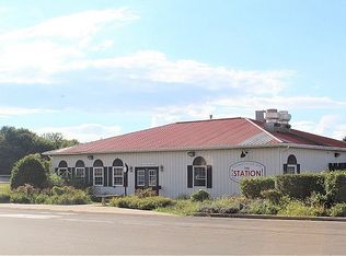 300 W 3rd St, Kewanee, IL 61443