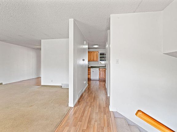 2nd image of 642 S Sunset Dr