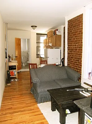 Rented by City Connections Realty | media 44