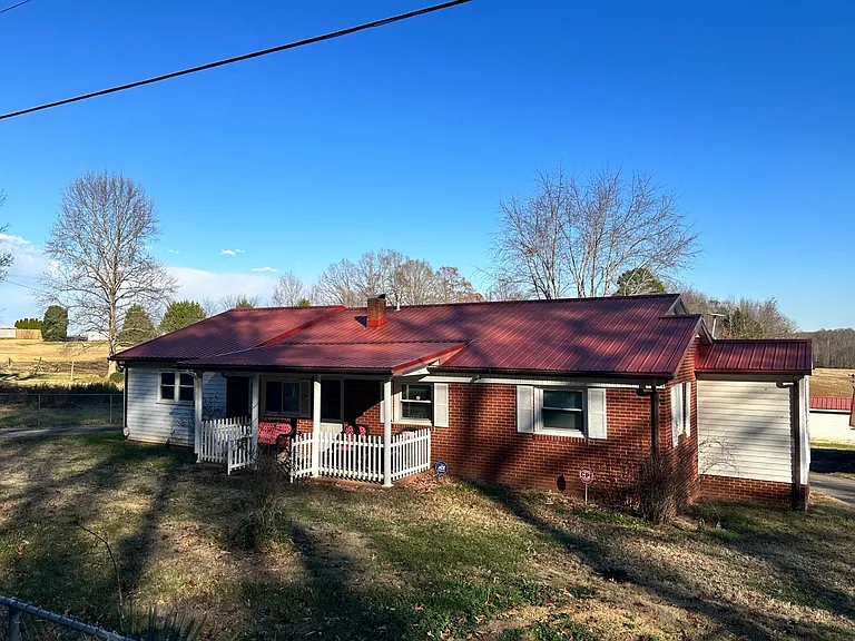 520 Tabor Rd — Photo 12