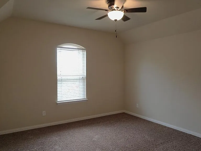 2925 Pawtucket Rd — Photo 33