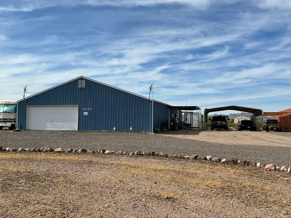 7635 W Abrigo Dr, Golden Valley, AZ 86413
