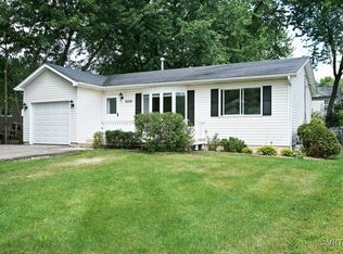 8316 W Sunset Dr, Wonder Lake, IL 60097