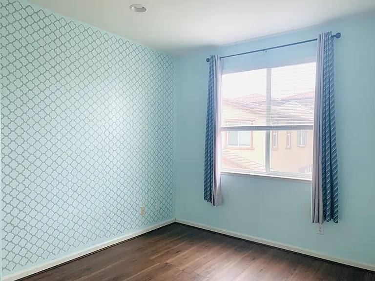 1160 Flurry Dr — Photo 16
