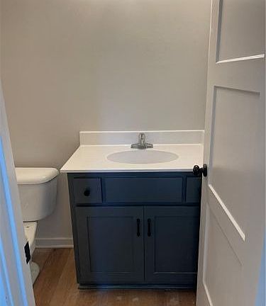 3rd image of 4705 NE 85th Ter
