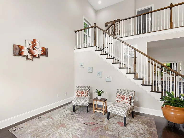 202 Tallow Tree Ct — Photo 7