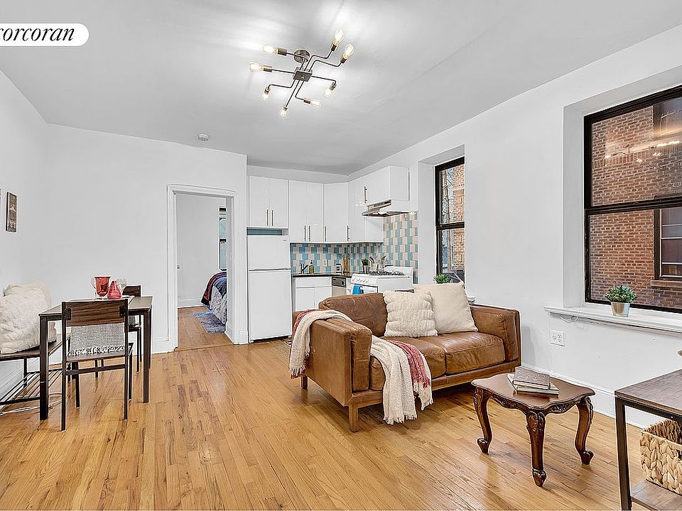 1st image of 24 Bennett Ave APT 4A