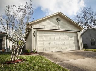 107 Waterford Dr, Victoria, TX 77901