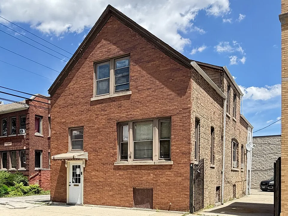 1609 N McVicker Ave #2HC