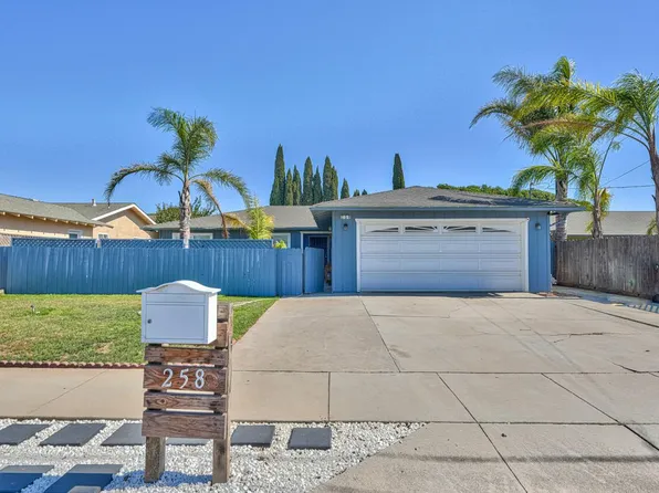 258 8th St, Soledad, CA 93960