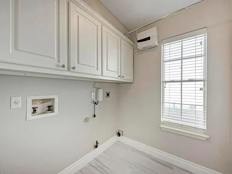 14428 Lilley Brook Cv — Photo 27