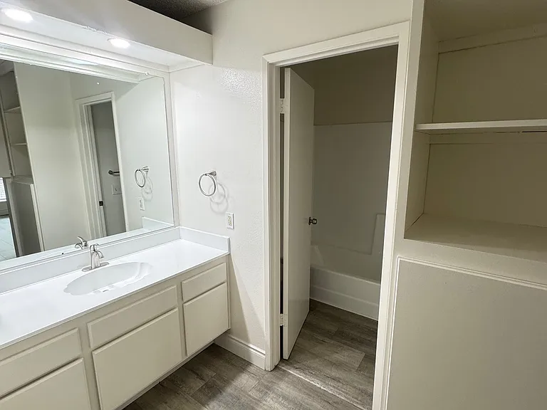 1133 E Alosta Ave #B201 — Photo 20